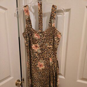 Collectif Leopard Floral Tiki dress, BNWT, Size Small/UK 10
